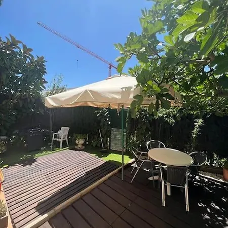 Exotic Garden 2 Bedroom Flat Apartment